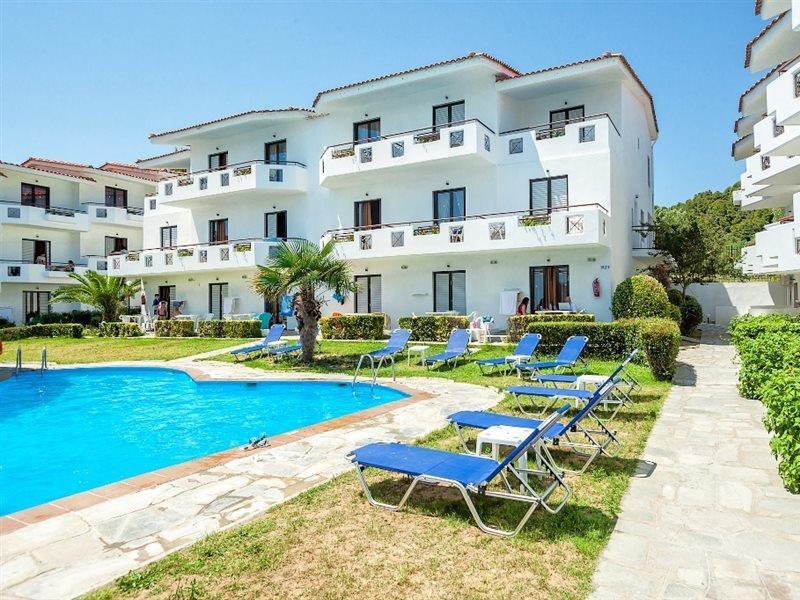 Xenios Dolphin Beach Hotel Посиди Экстерьер фото