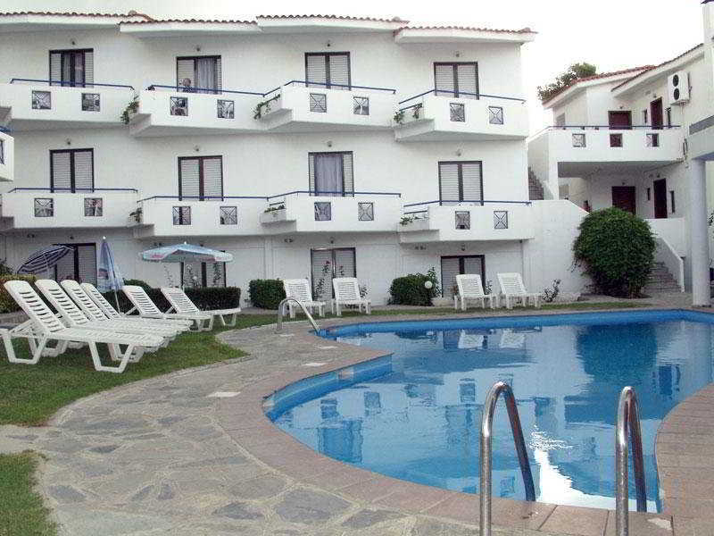 Xenios Dolphin Beach Hotel Посиди Экстерьер фото
